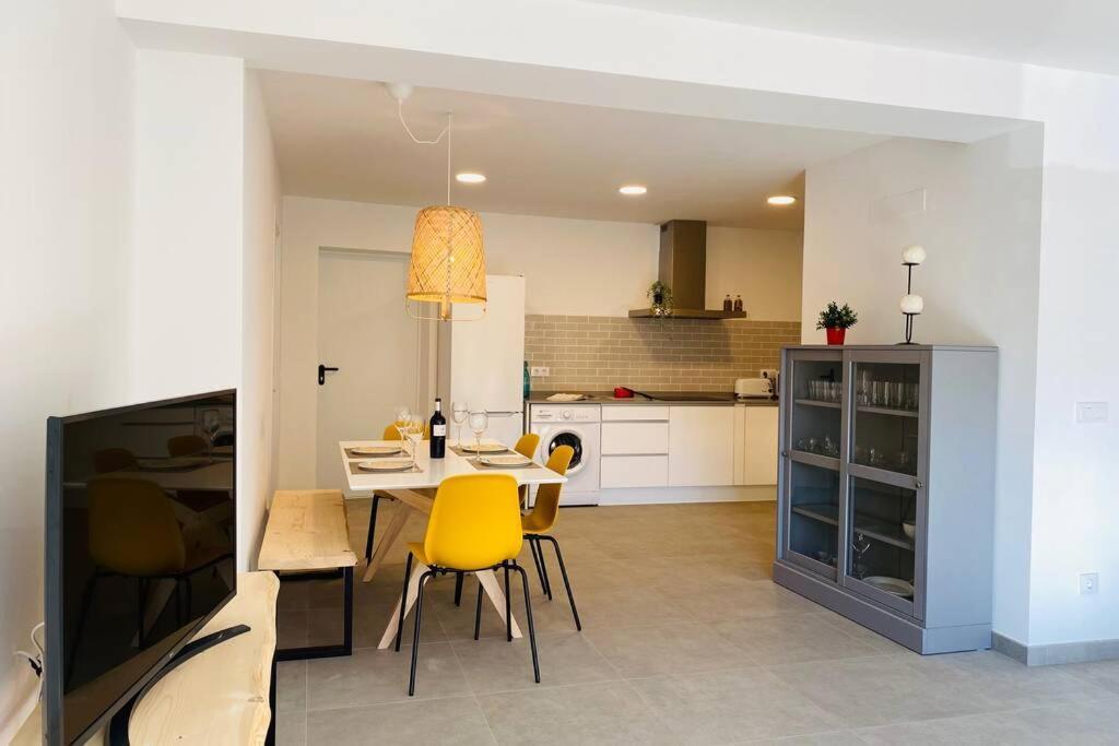 70 M2, Apartamento Cerca De La Playa, Apto Minusvalidos. Roses Esterno foto