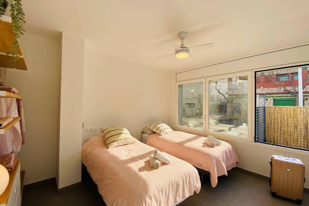 70 M2, Apartamento Cerca De La Playa, Apto Minusvalidos. Roses Esterno foto